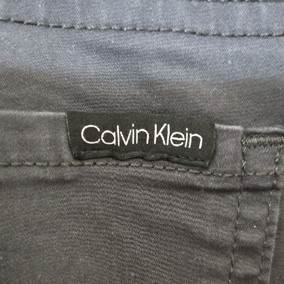 Calvin Klein Men's Dark Gray Pants 5 pocket Slim - Picture 4 of 6